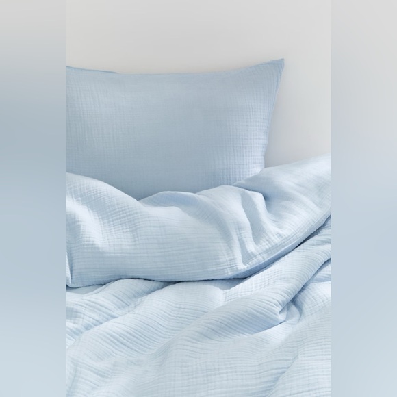 NEW H&M 2-pc Light Baby Blue Cotton Muslin Twin Duvet Cover Set with Pillowcase - Picture 5 of 6